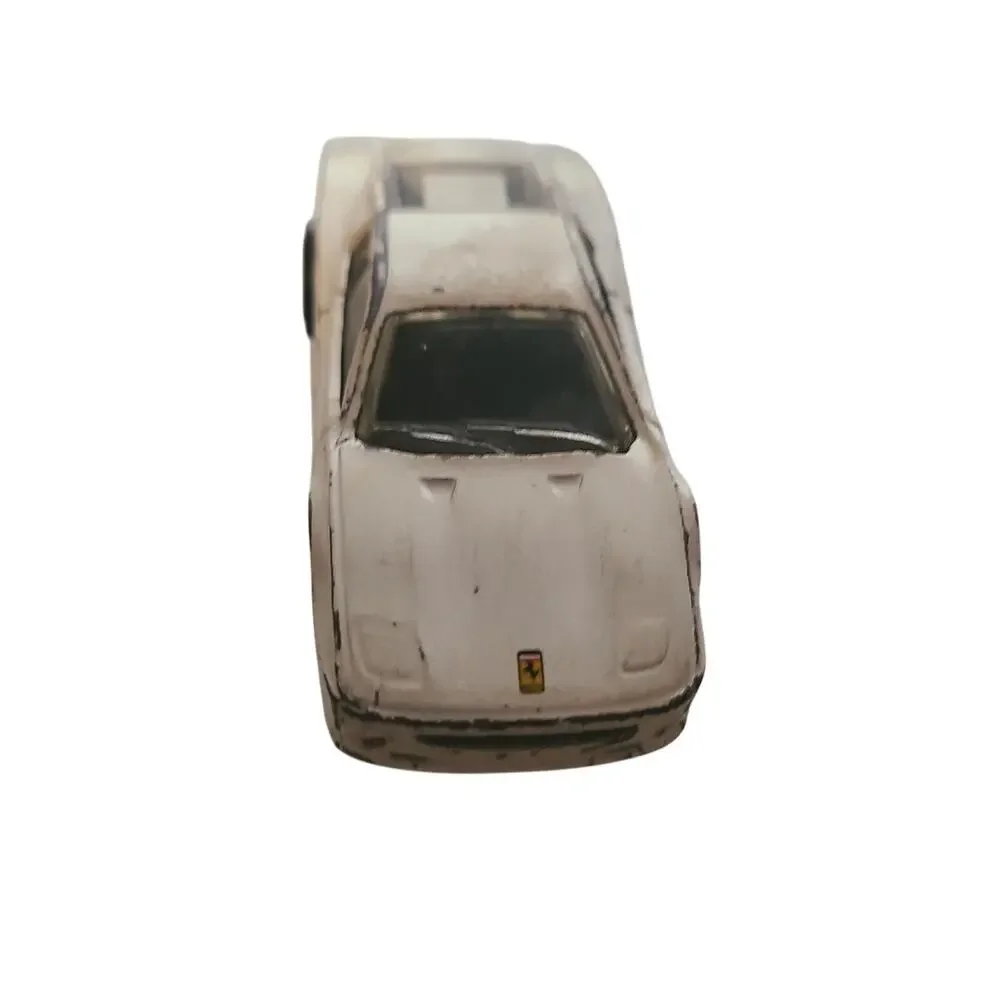 VINTAGE HOT WHEELS 1997 WHIT FERRARI SPORTS CAR DIE CAST 3''